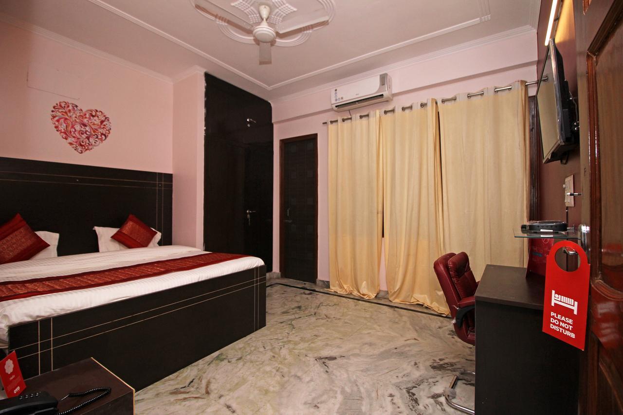 Oyo 9192 Hotel Raghav Residency Noida Kültér fotó