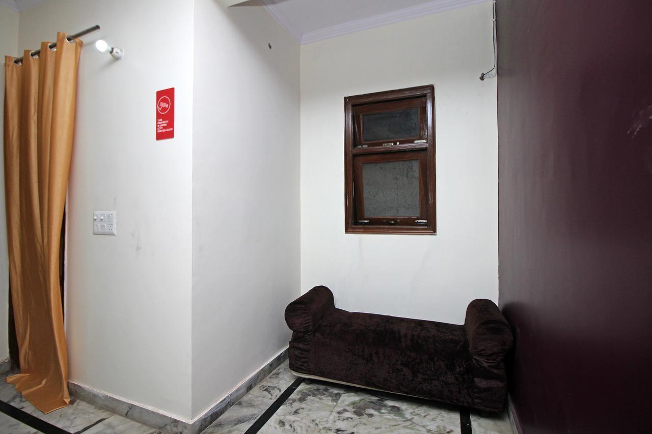 Oyo 9192 Hotel Raghav Residency Noida Kültér fotó